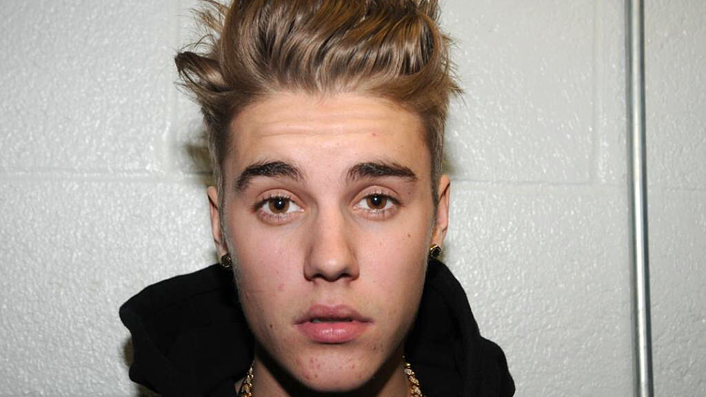 Smarter News Quiz: D.C. Fights, Disaffected Democrats and a Bieber Surprise