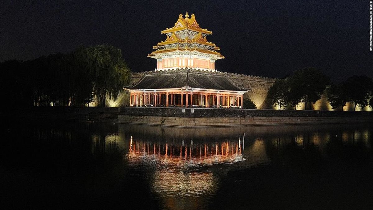 A rare opportunity for those who have long dreamed of watching illuminated lanterns dancing across night skies in the stunning historic setting of Beijing's Forbidden City.