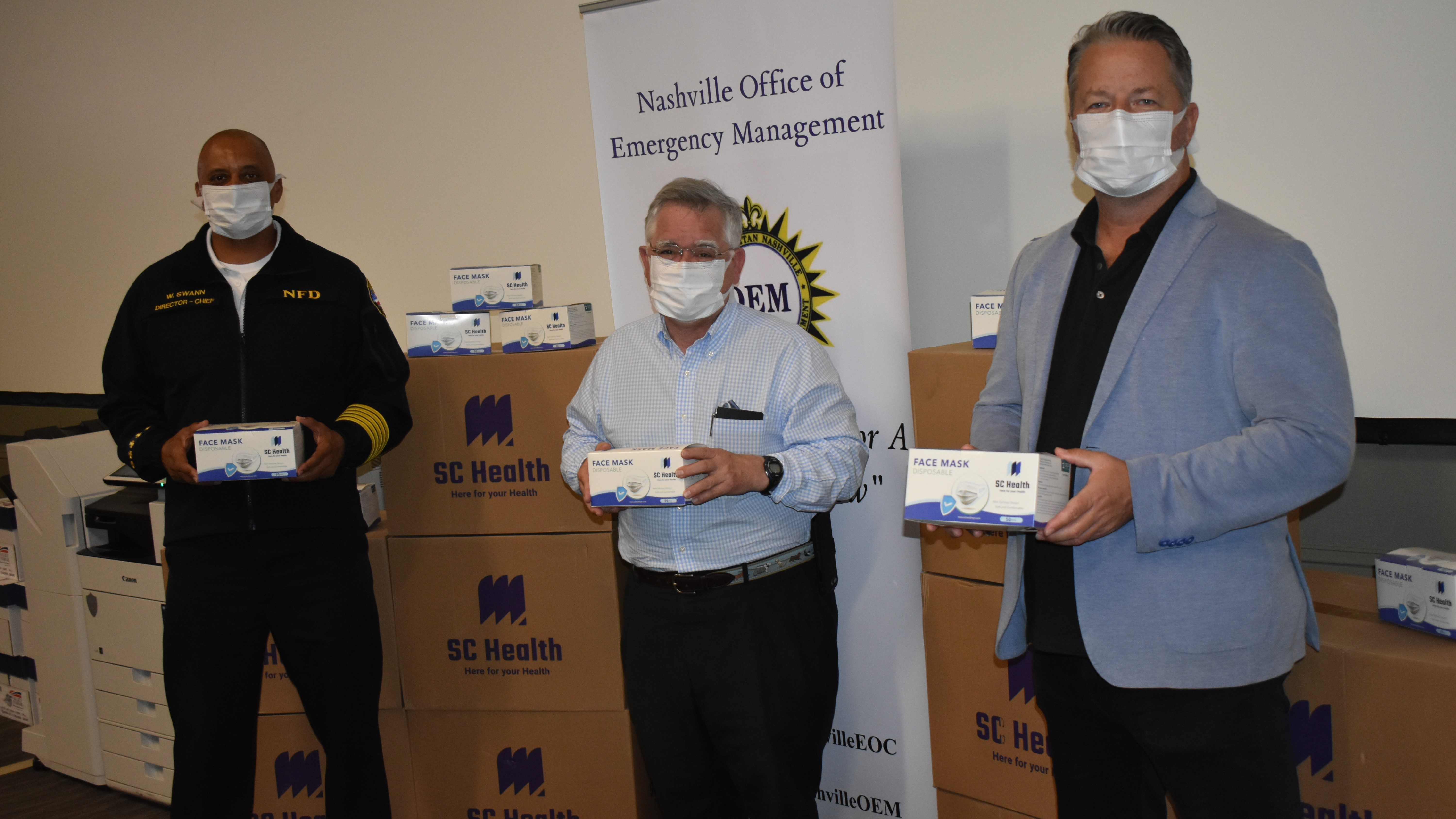 (l-r) Nashville Office of Emergency Management Director Chief William Swann, Nashville Mayor John Cooper, Co-founding Member of SC Health LLC Frank Molack (Courtesy Photo)