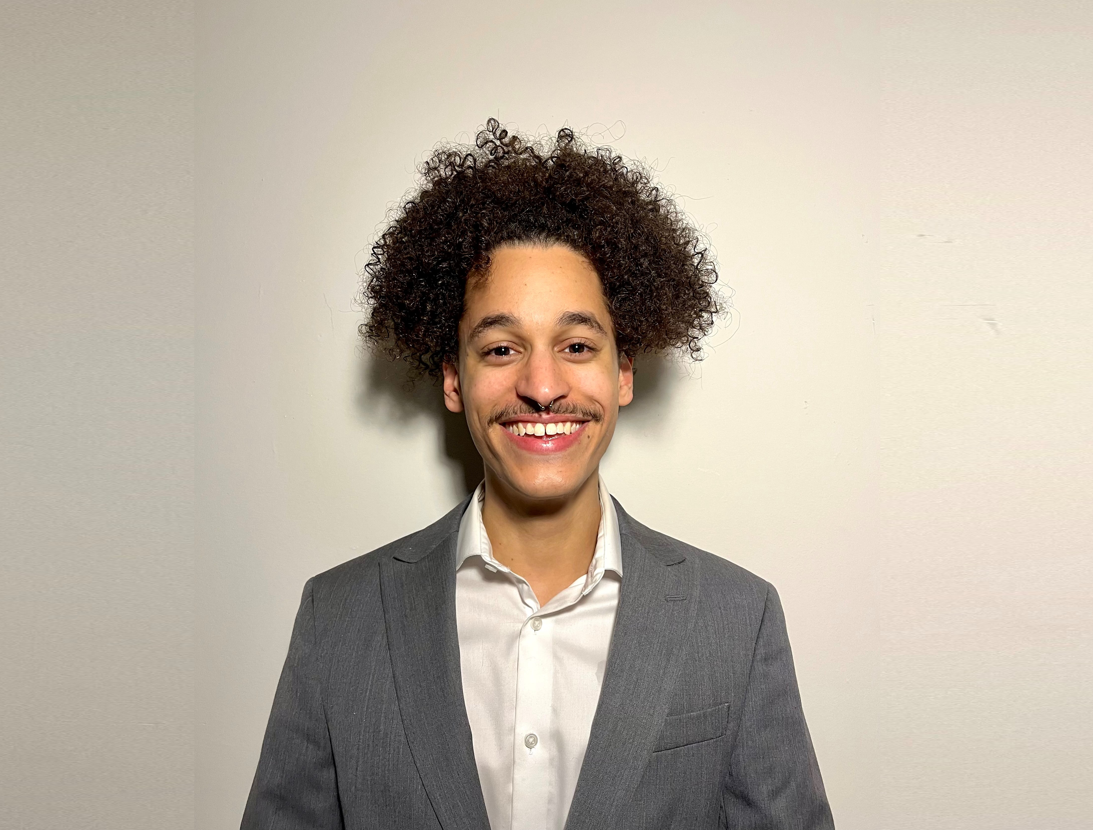 Volney Powlis headshot