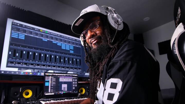 Shaleef Perkins, who writes and performs raps about the NFL's Las Vegas Raiders and its players, in the recording studio. (Nicholas Perkins)