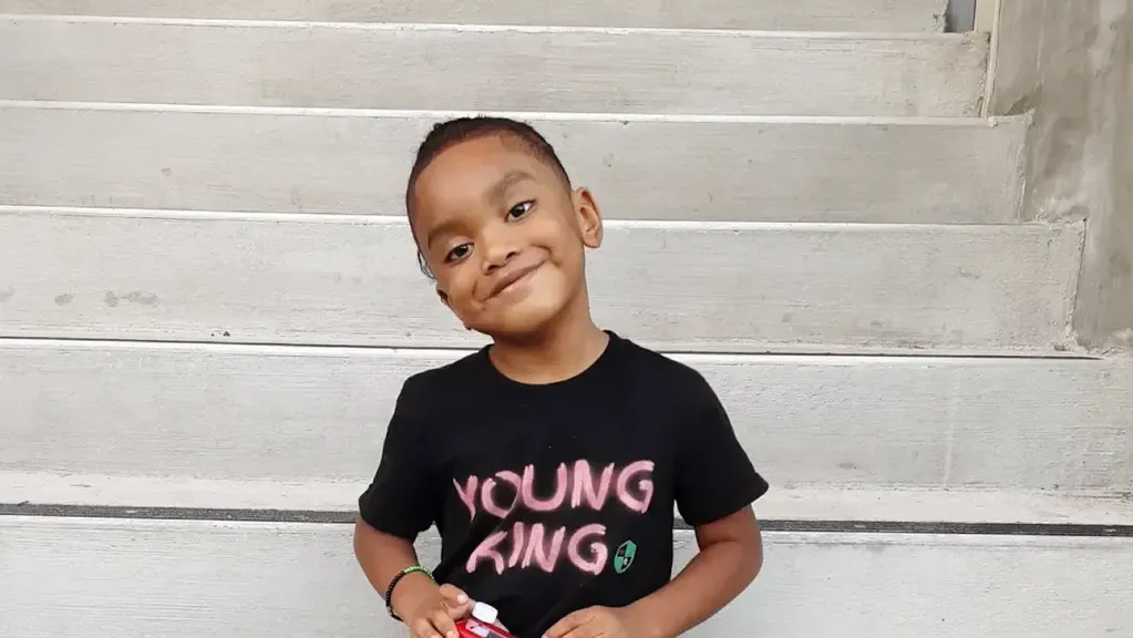“My shirts are affirmations,” says 6-year-old Champion-Ikaika Nettey of his a href=http://alohakingchamp.etsy.comu Aloha King Champ/u/a clothing line. (Courtesy of Neki Nettey)