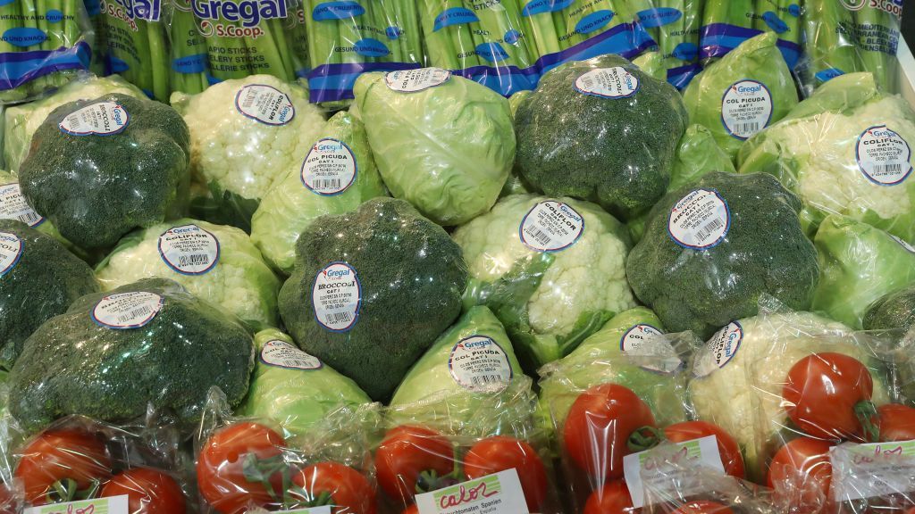 The “oral microbiome,” or the bacteria that populate the mouth, can affect how broccoli, cauliflower and other vegetables taste, explaining why some children hate their vegetables. (Sean Gallup/Getty Images)